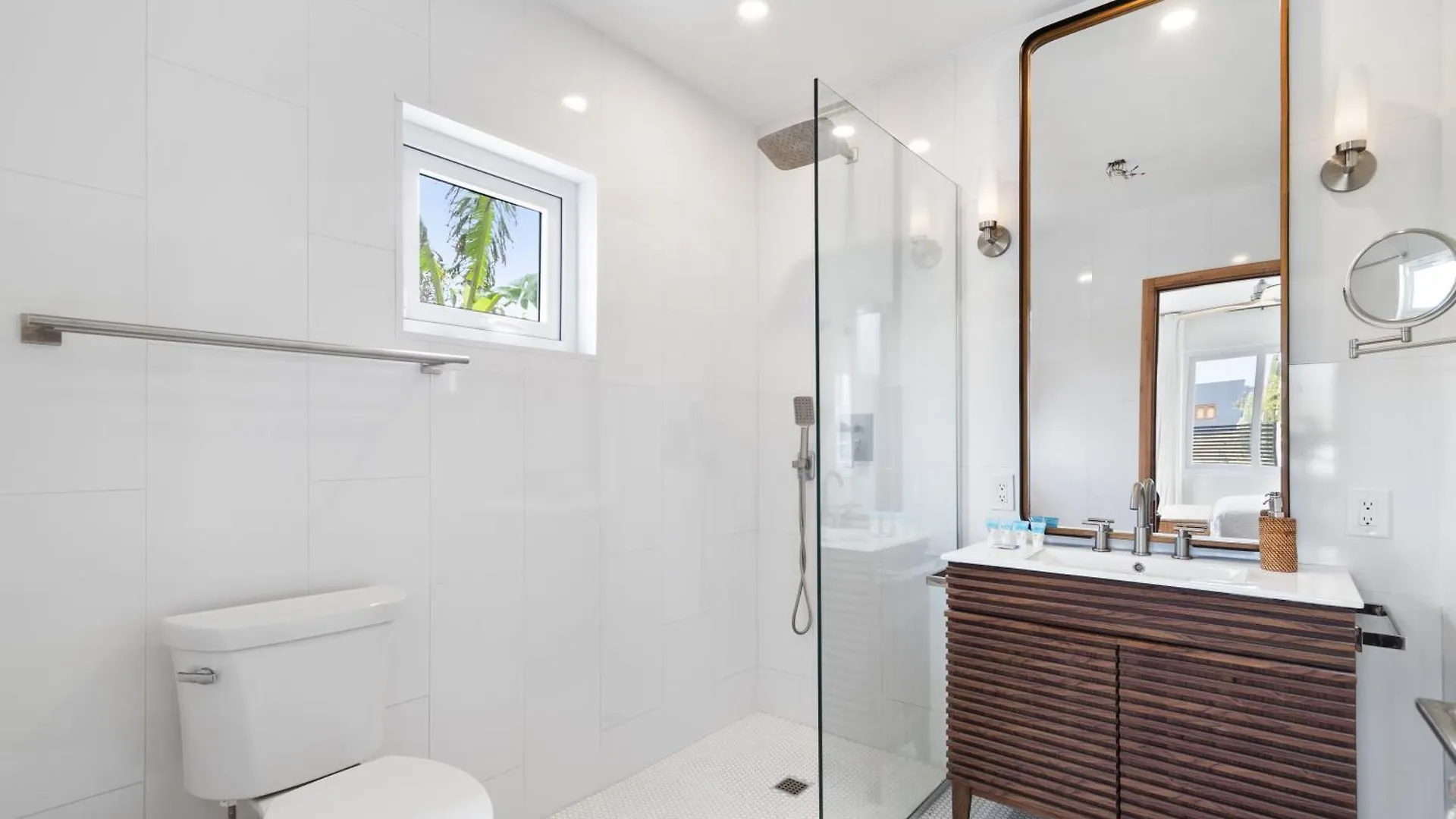 Bakval 3-U Villa Palm Beach