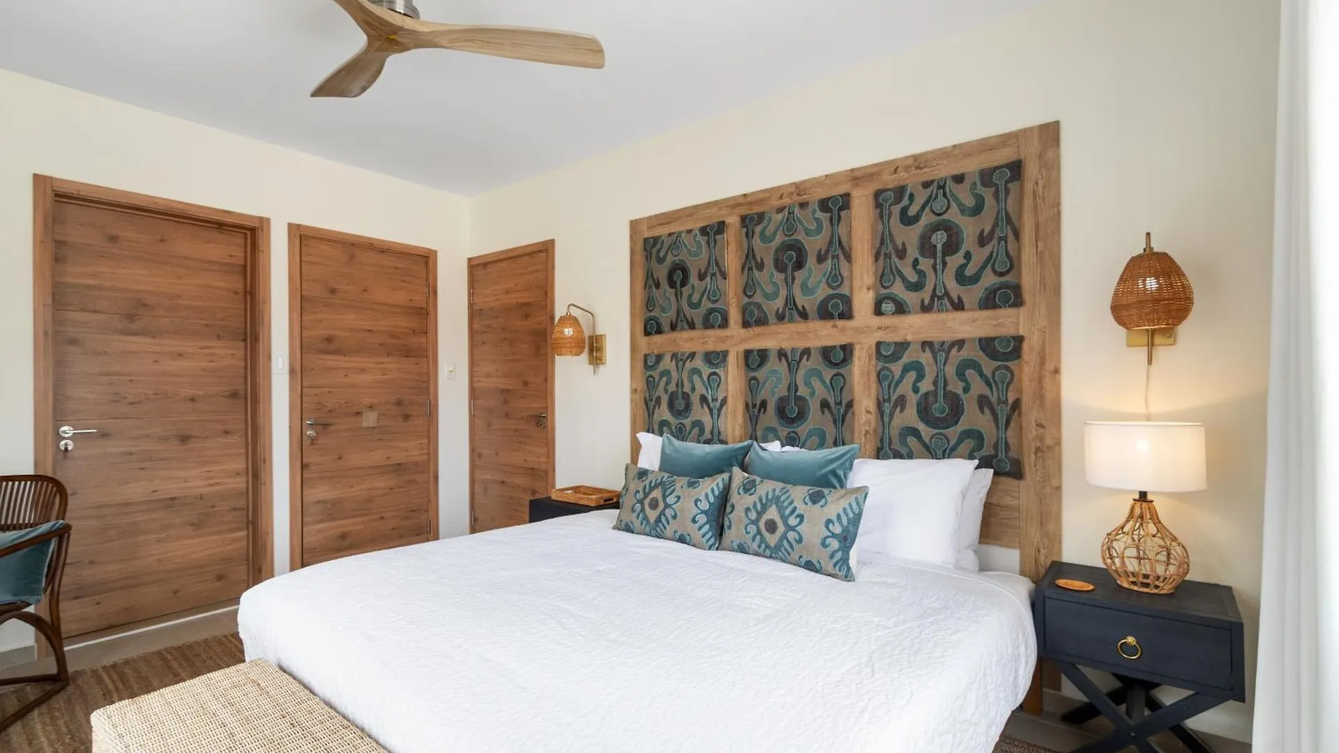 Bakval 3-U Villa Palm Beach Holiday home